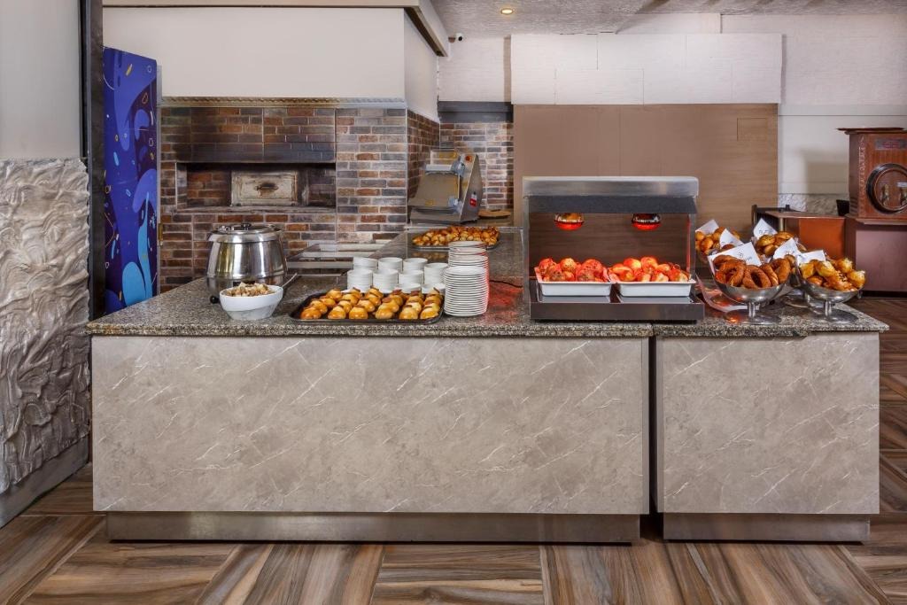 Dedeman Kemer Resort